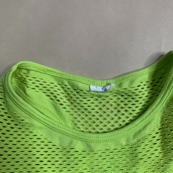 Women's Fabletics Leggings and Crop Top Set - Size Small - Picture 6 of 11